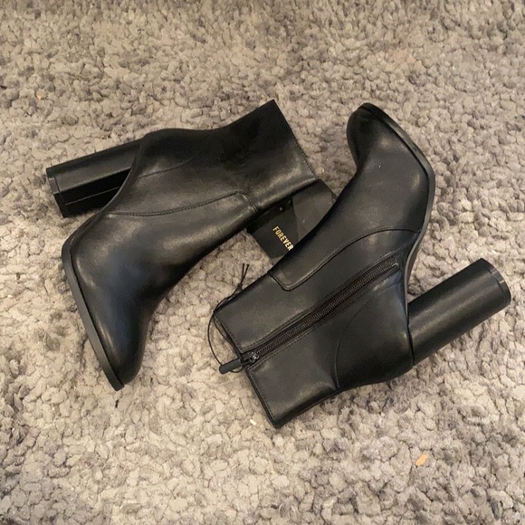 Forever 21 Shoes - Brand NEW Forever 21 Black Faux Leather Booties
